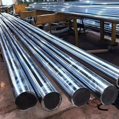Batang Piston Krom yang Dikeraskan Induksi